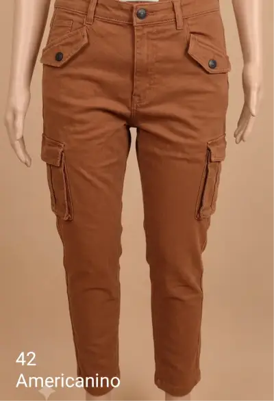 Pantalón jeans 42 cargo, terracota. - miniatura 1