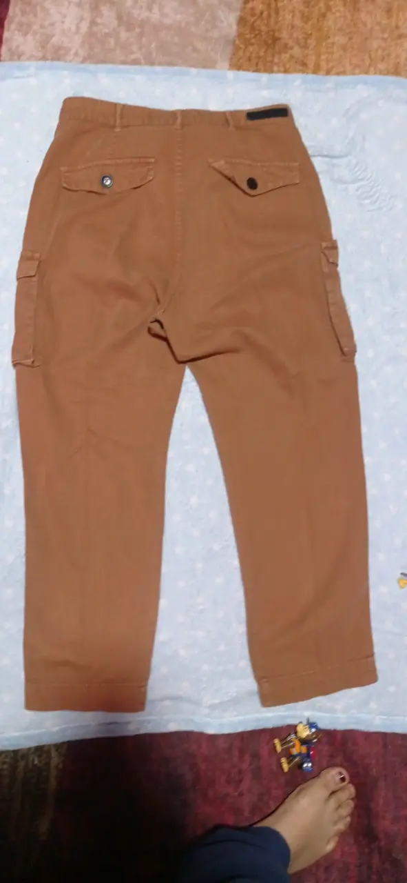 Pantalón jeans 42 cargo, terracota. - 3