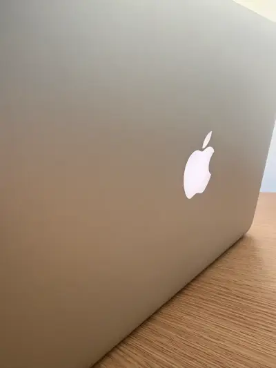 MacBook Pro 13” - miniatura 5