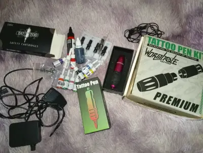 Kit de máquina de tatuaje con tintas - miniatura 2