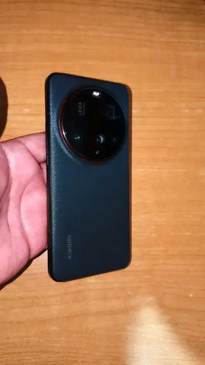 Celular Xiaomi 15 ultra 5g - miniatura 1
