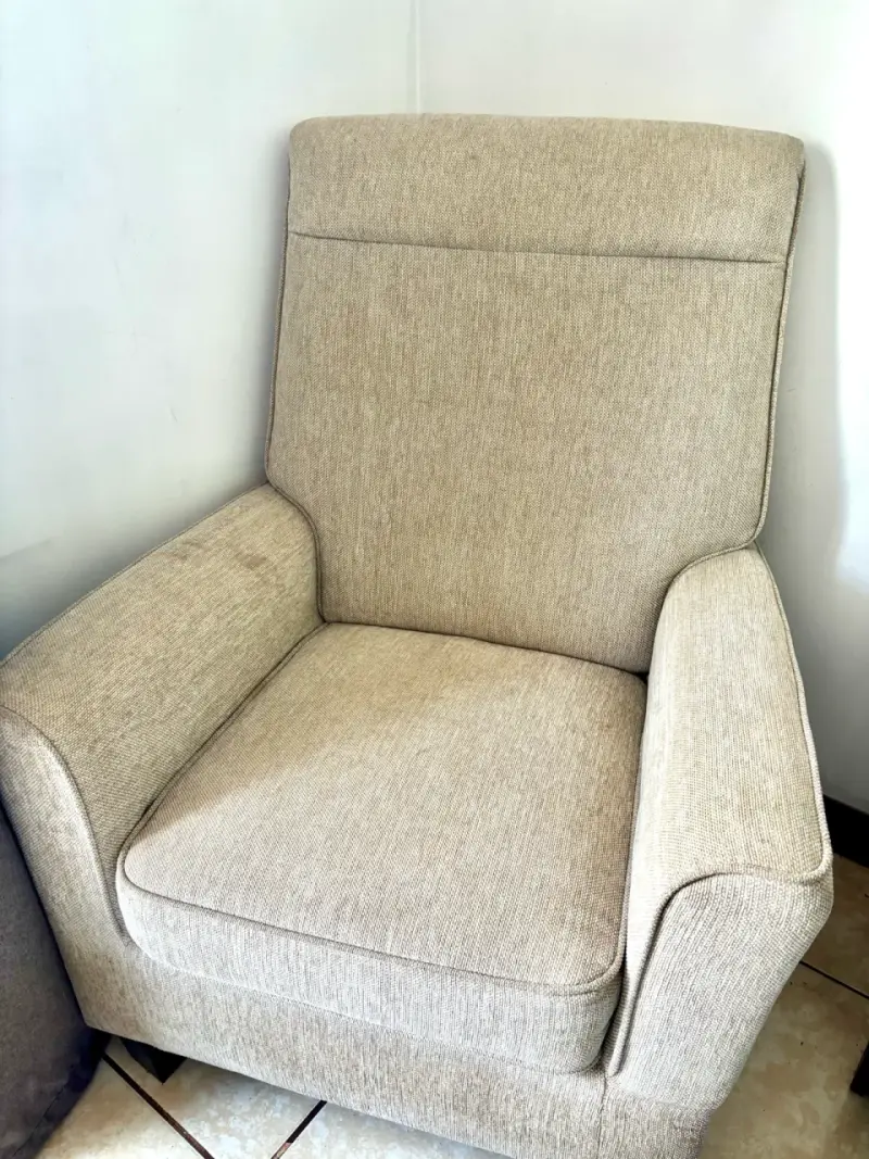 Sillón beige en buen estado - 2