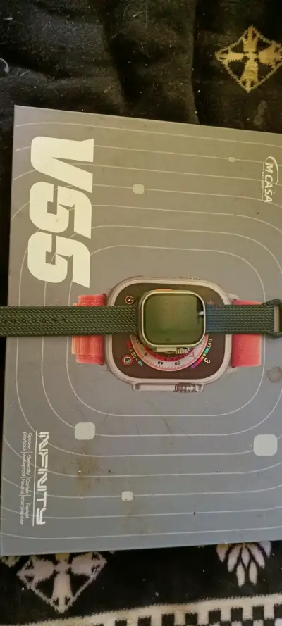 Reloj inteligente negro - miniatura 4