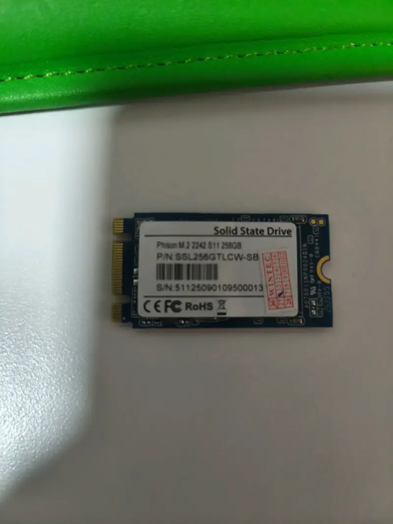 Disco SSD M.2 256GB Phison - 1