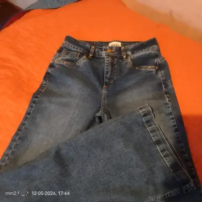 Jeans azul clásico mujer - miniatura 1