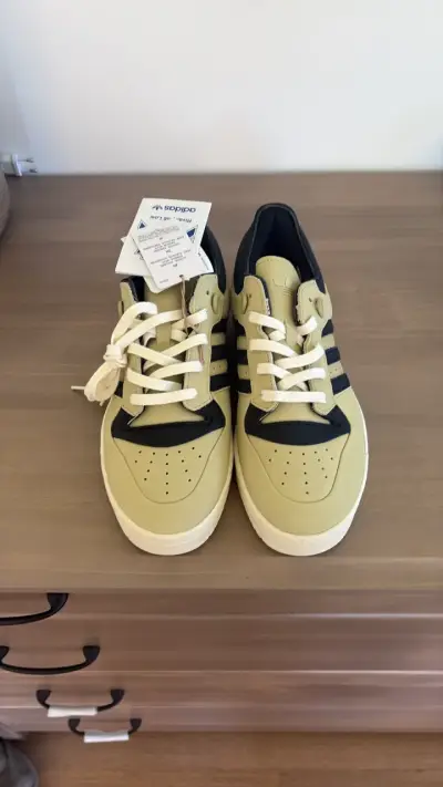 Zapatillas Adidas Rivarly 86 - miniatura 1