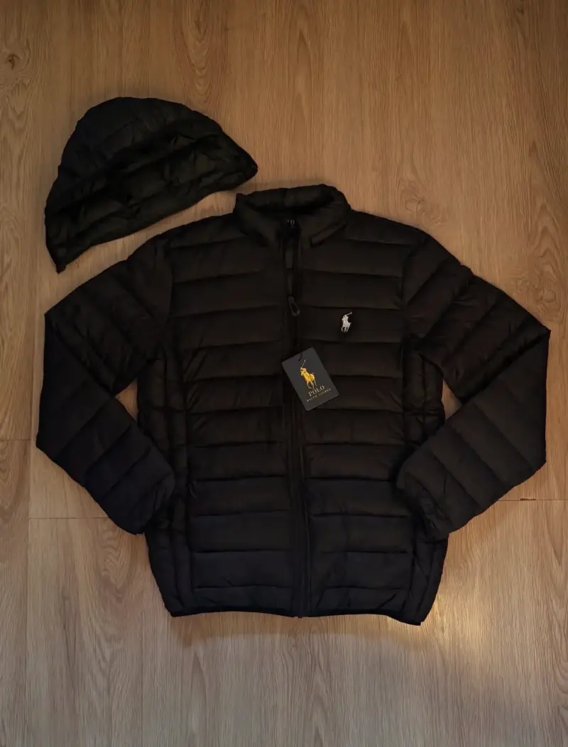 Parka negra con gorro desmontable - 2