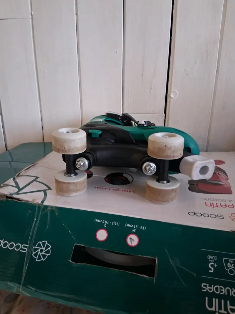 Patines de 4 ruedas ajustables - 3