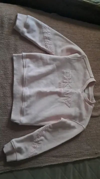 Buzo DKNY para niña - miniatura 1