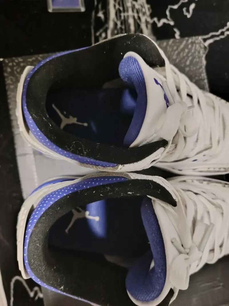 Zapatillas Jordan grises y moradas - 5
