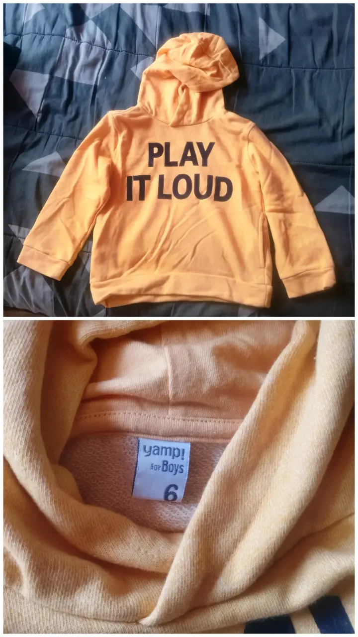 Polerón amarillo niño "Play It Loud"