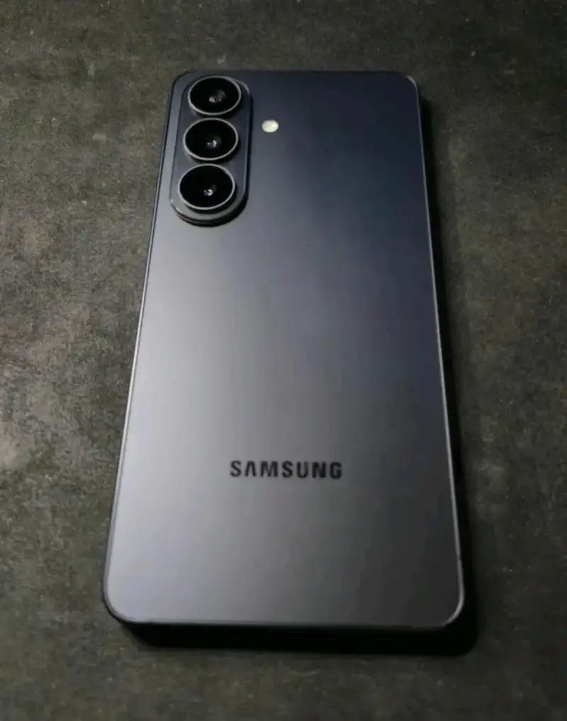 Samsung Galaxy S26 256 gb - 2