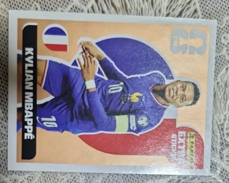 Vendo Láminas Panini de fútbol. Por unidad o lote. - 5