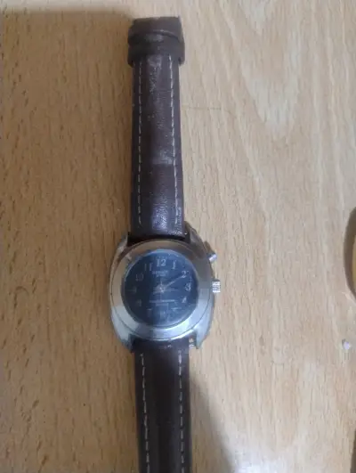 Reloj de pulsera Casio y Seiko - miniatura 1