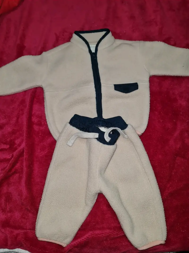 Conjunto polar bebé beige