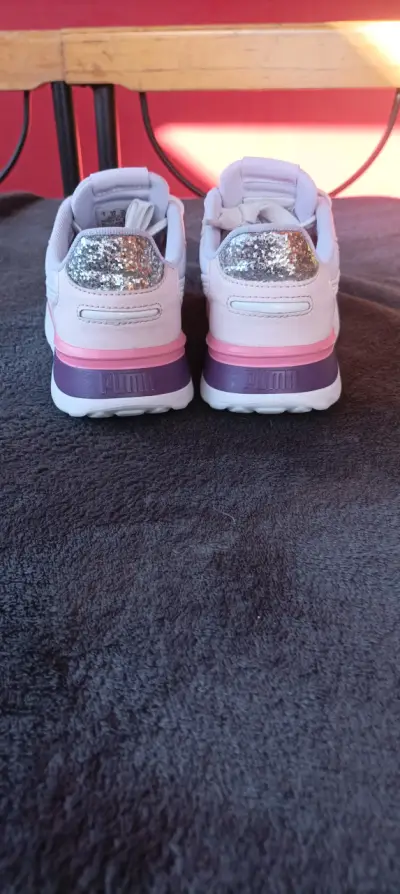 Zapatillas puma niña blancas y rosas - miniatura 4