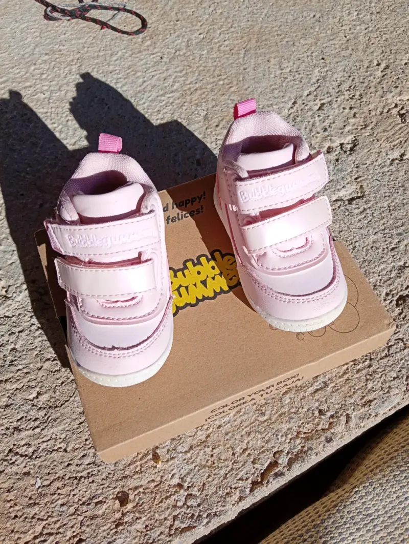 Zapatillas rosadas de bebé - 4