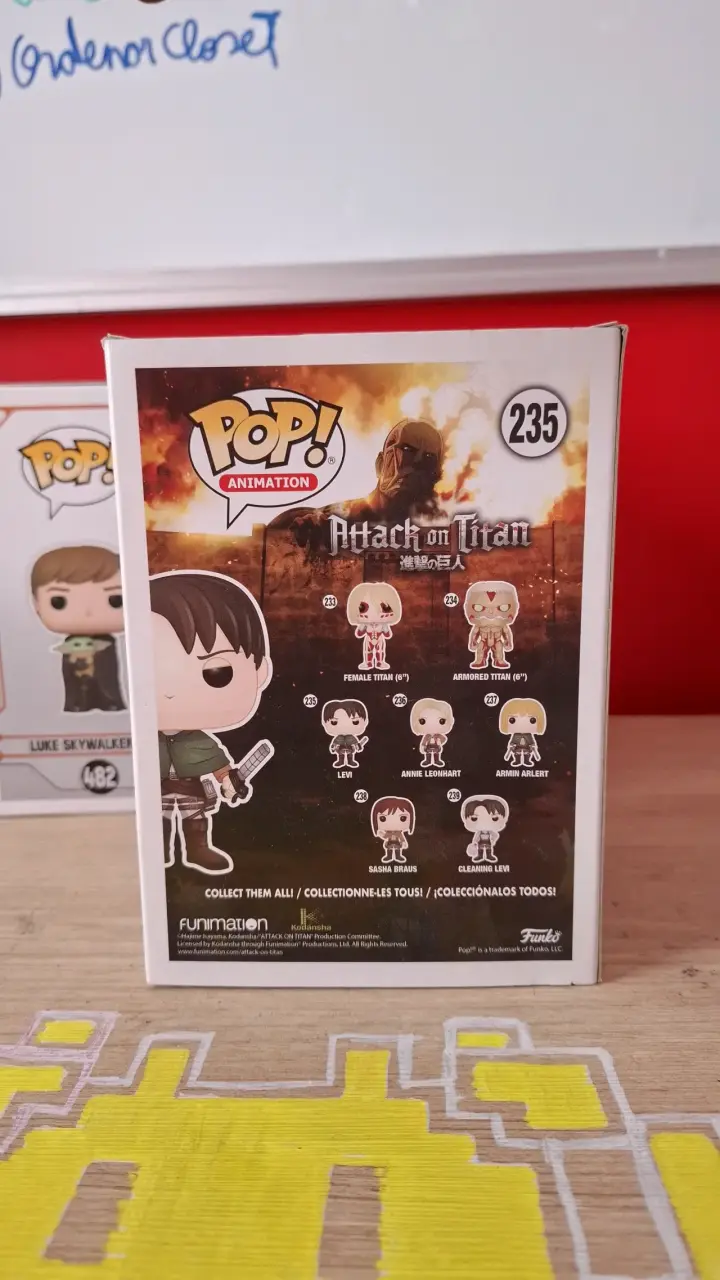 Figura Funko Pop Levi 235 - 3