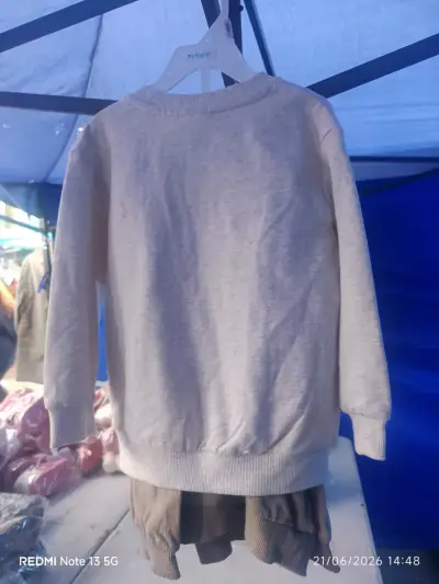 Ropa infantil - miniatura 1