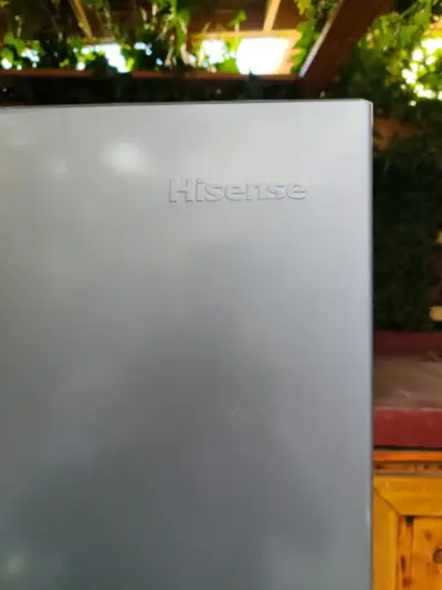 Refrigerador gris en buen estado - miniatura 2