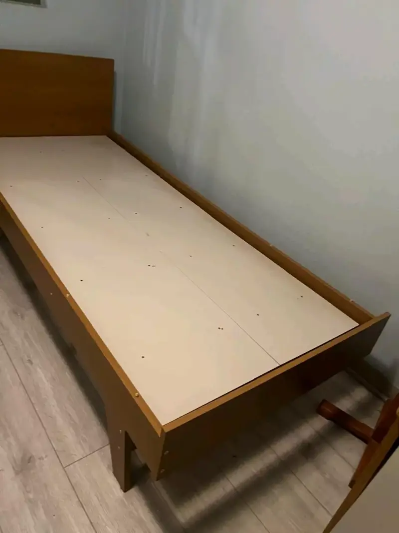 Cama individual de madera - 2