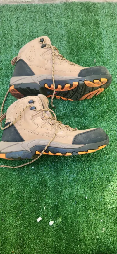 Botas de trekking beige - miniatura 2
