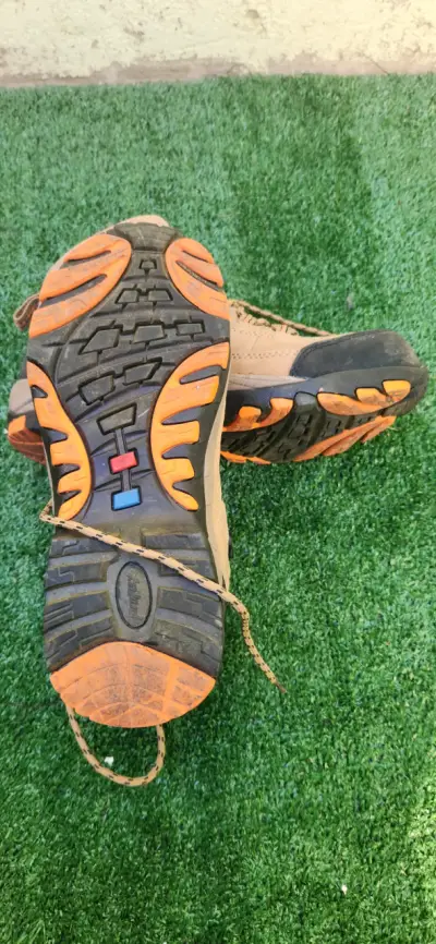 Botas de trekking beige - miniatura 3