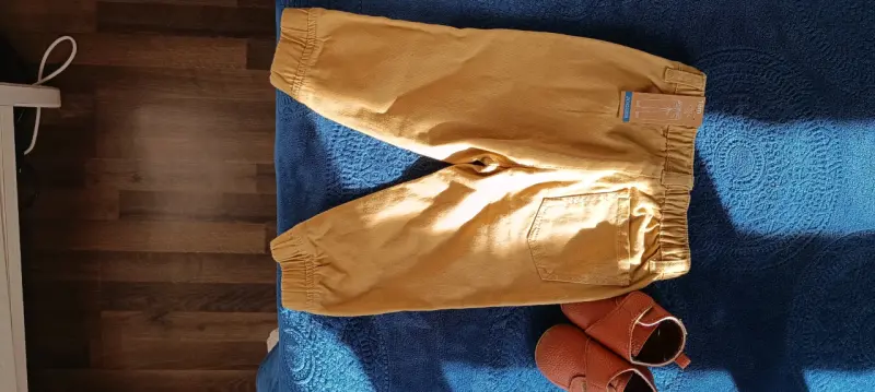 Pantalones mostaza para niño - 2