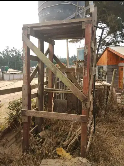 Torre de agua con estanque IBC - miniatura 3