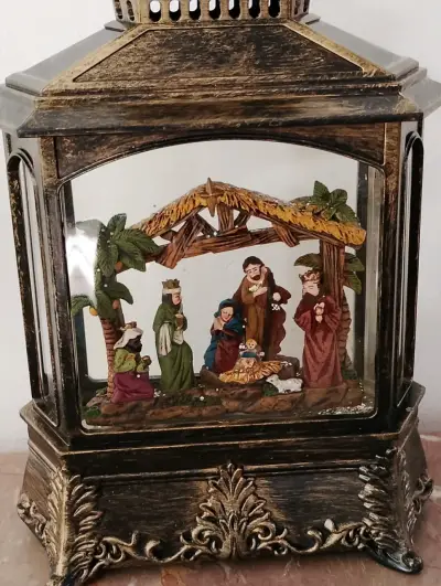 Pesebre navideño con luz - miniatura 3
