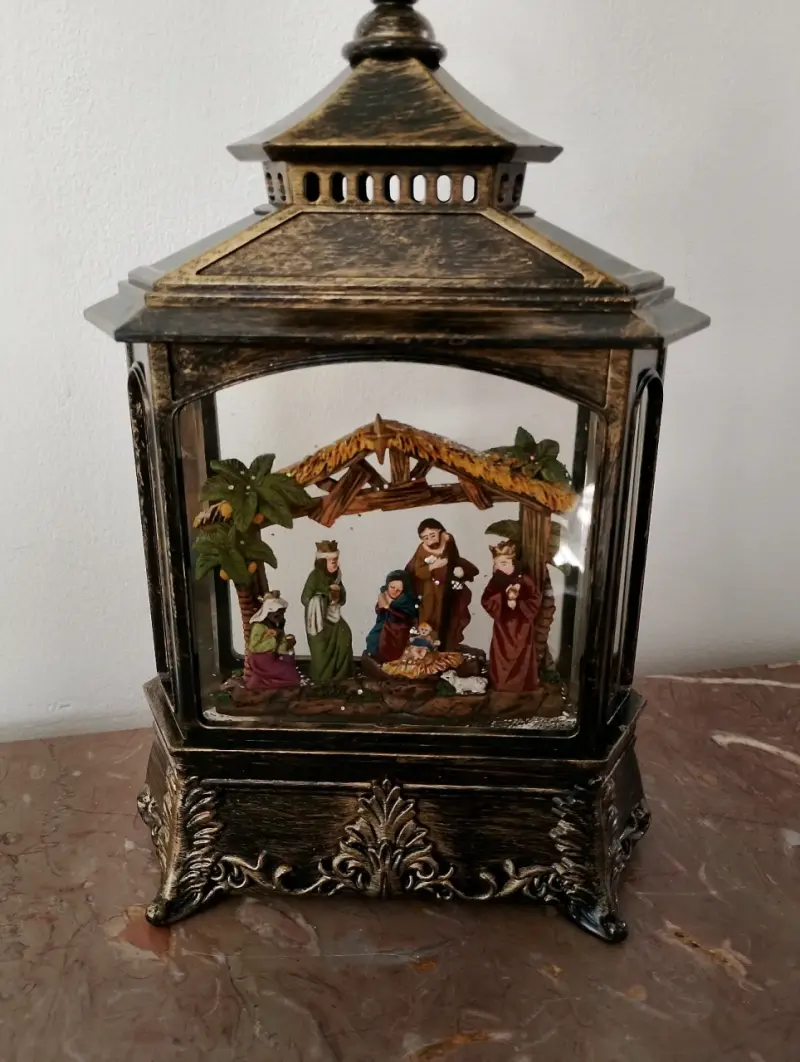 Pesebre navideño con luz - 4