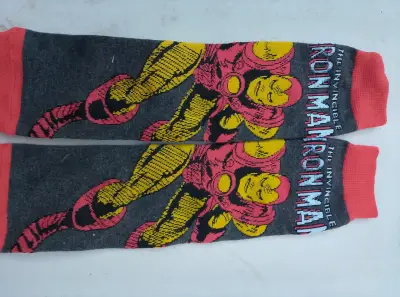 Calcetines grises Hulk e  Ironman - miniatura 2