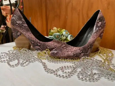 Zapatos de tacón estampado serpiente marca Exótica - miniatura 2