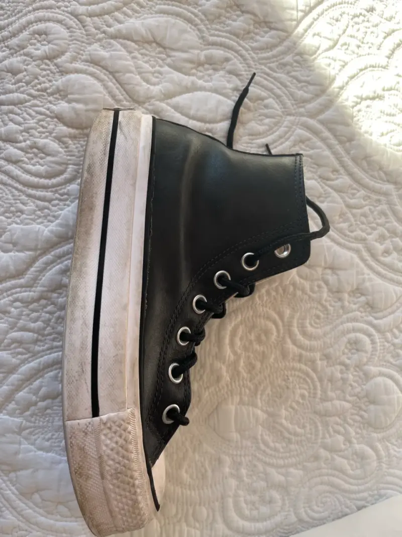 Zapatillas negras Converse altas - 4