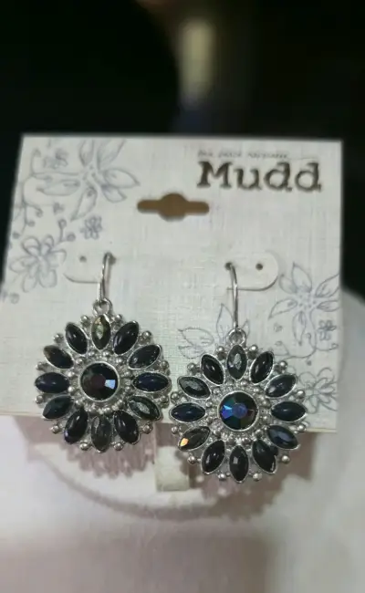 Aros colgantes Mudd negros - miniatura 1