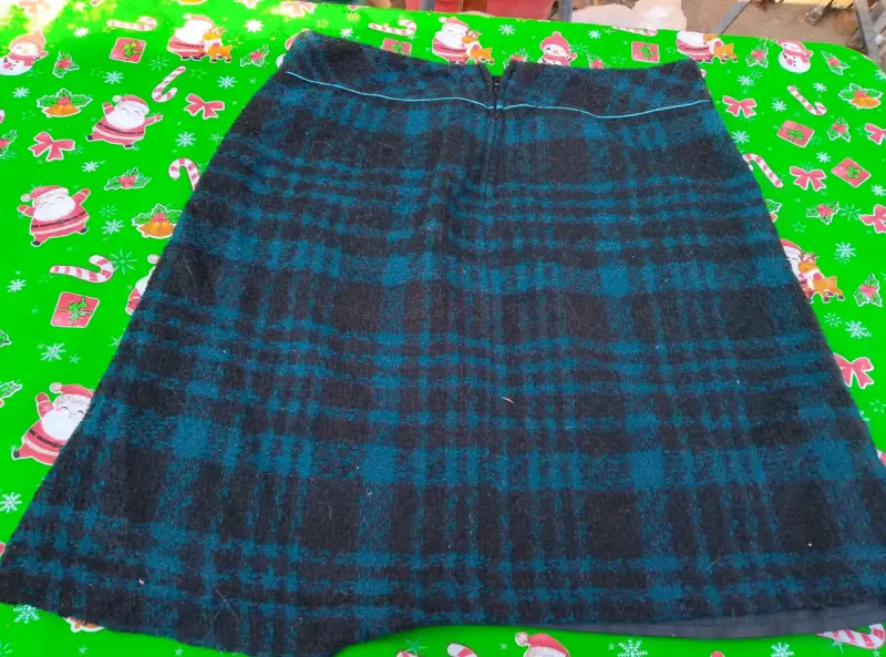 Falda escocesa azul y negra - 2