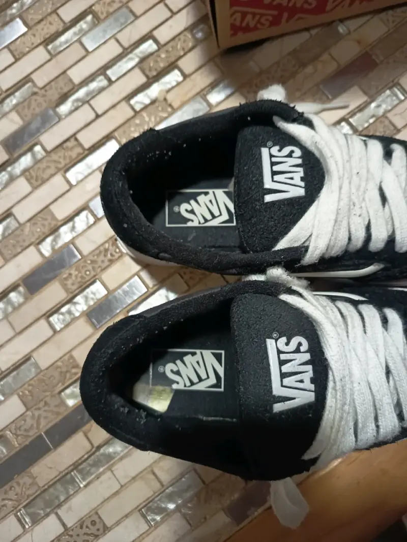 Zapatillas Vans negras usadas - 4