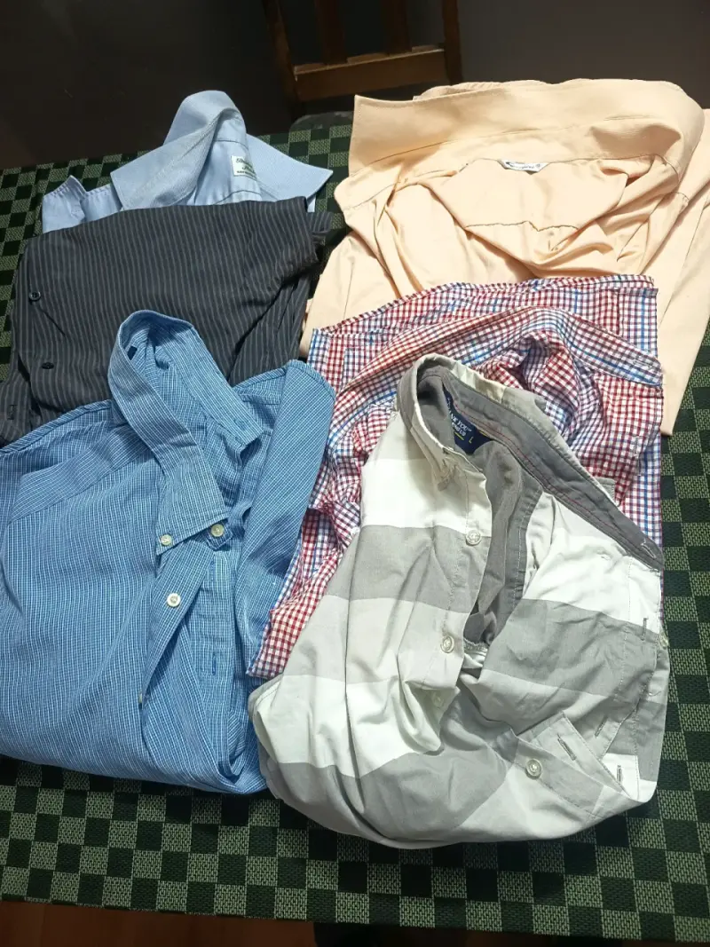 Lote de vestuario usado como nuevo - 5
