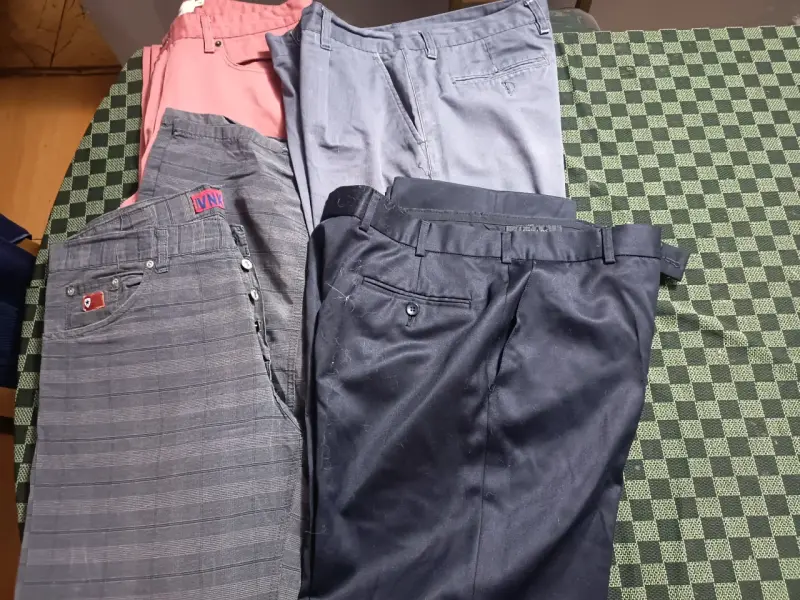 Lote de vestuario usado como nuevo - 6