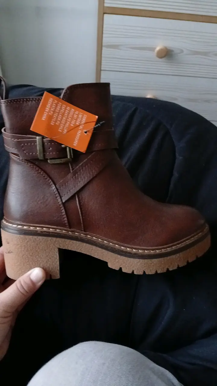 Botines marrones con tacón