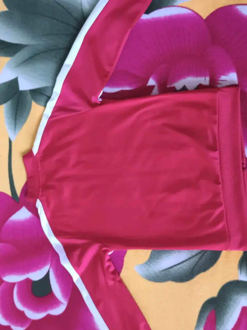 Chaqueta deportiva Nike roja, talla 12 - 3