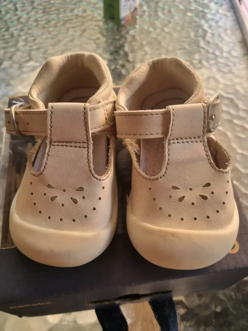 Zapato de bebé beige Colloky - 2