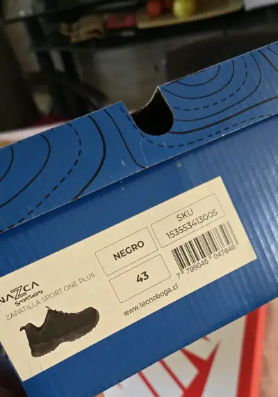 Zapatillas de seguridad black Nazca talla 43 - miniatura 1