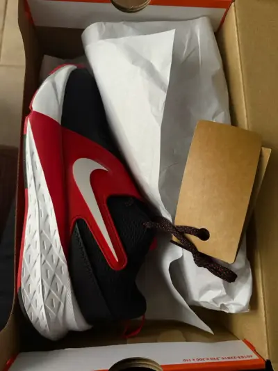 Zapatillas basquetbol niño 37.5 - miniatura 1