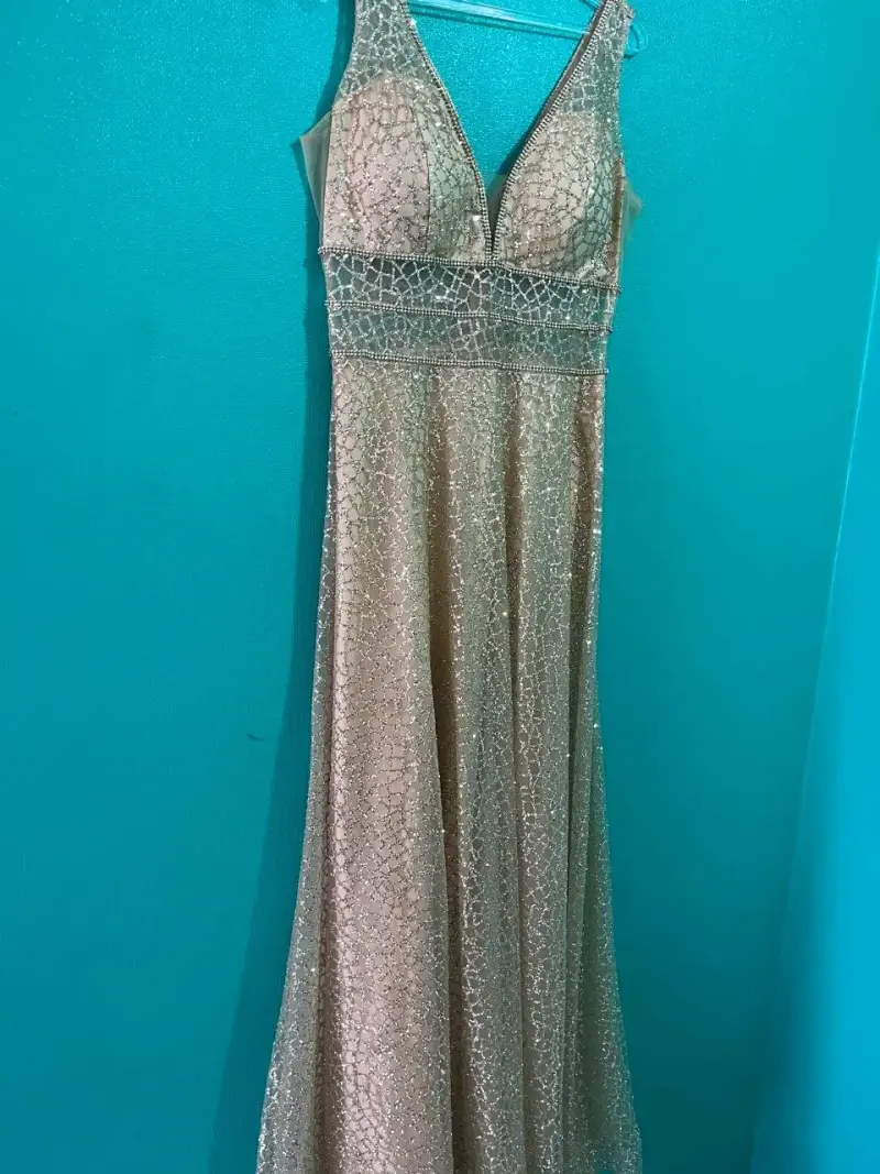 Vestido de fiesta dorado - 5