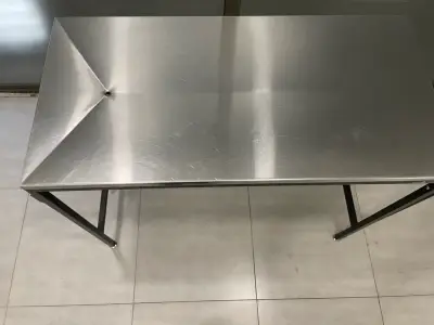 Mesa de acero inoxidable - miniatura 4