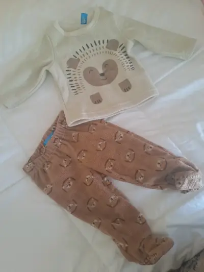 Pijama bebé dinosaurios - miniatura 5