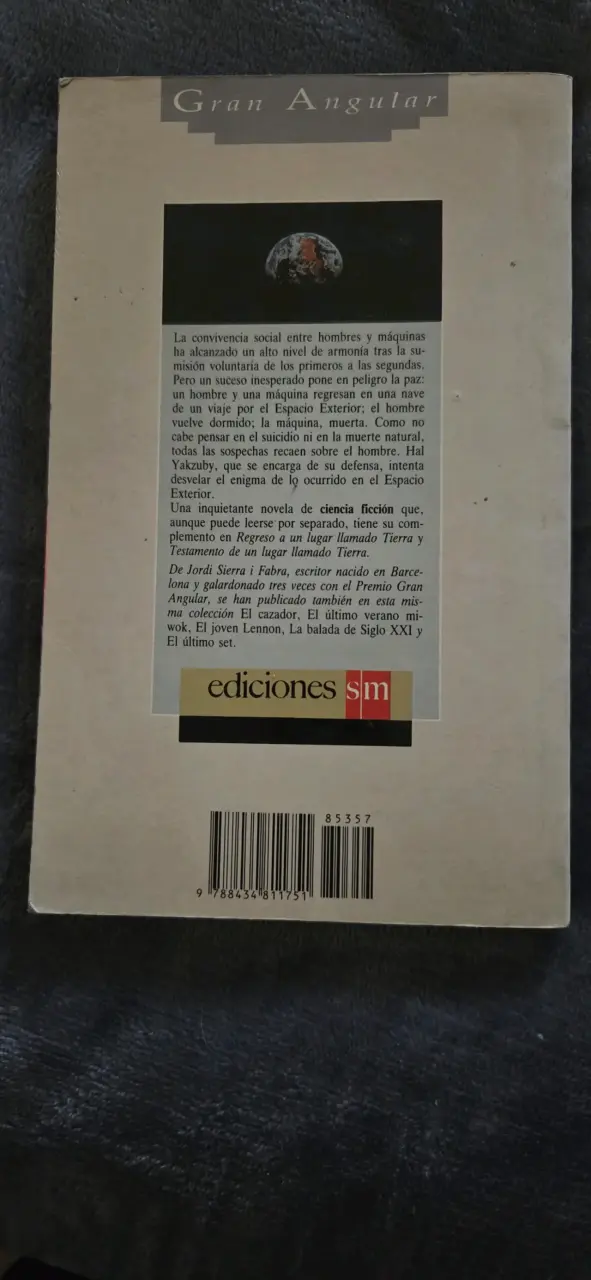 Libro 'En un lugar llamado Tierra' - 2