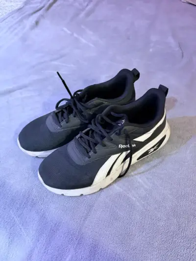 Zapatillas deportivas negras Reebok - miniatura 1