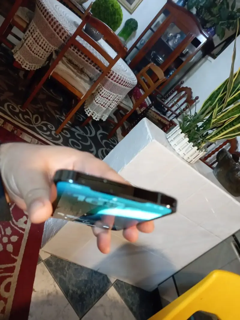 Smartphone con pantalla táctil - 4